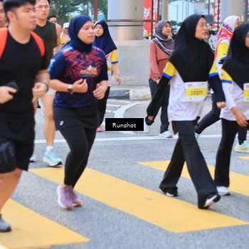 Runner Photo 4890258