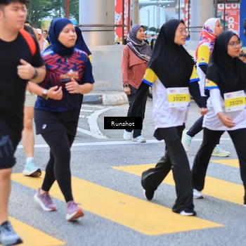 Runner Photo 4890260