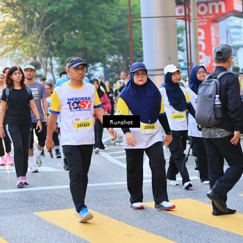Runner Photo 4890356