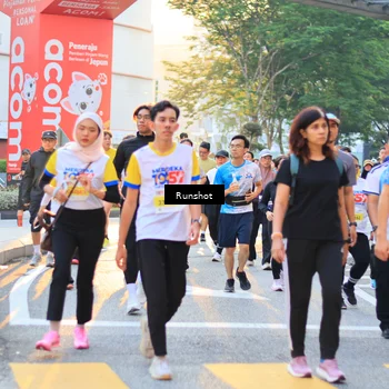 Runner Photo 4890425