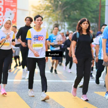 Runner Photo 4890432