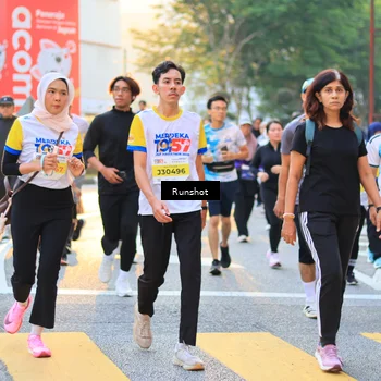 Runner Photo 4890438