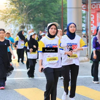 Runner Photo 4890472
