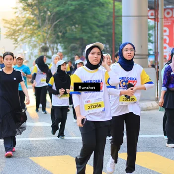 Runner Photo 4890479