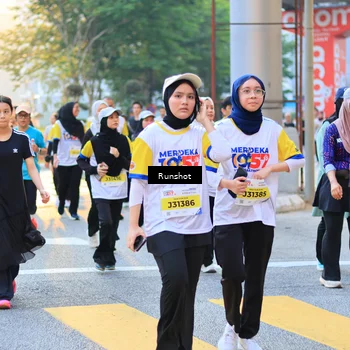 Runner Photo 4890488