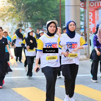 Runner Photo 4890496