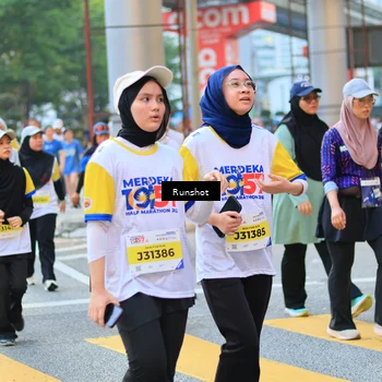 Runner Photo 4890504