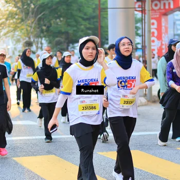 Runner Photo 4890505