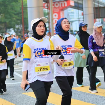 Runner Photo 4890534