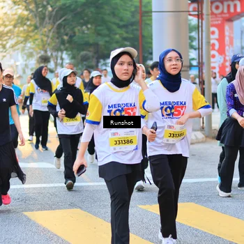 Runner Photo 4890538