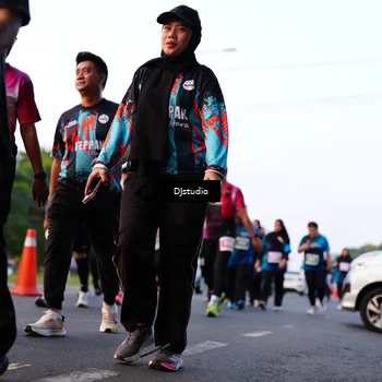 Runner Photo 4890757