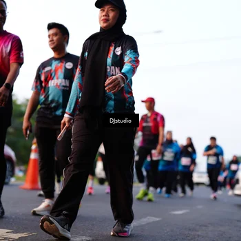 Runner Photo 4890765