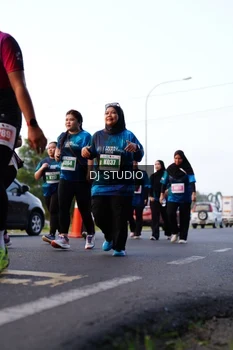Runner Photo 4890803