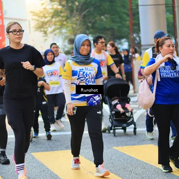 Runner Photo 4890867