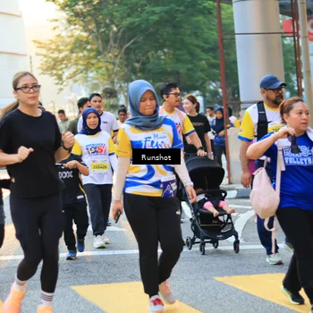 Runner Photo 4890887