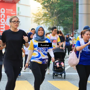 Runner Photo 4890941