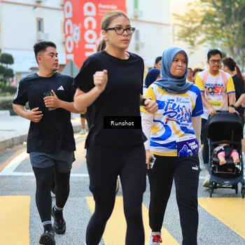 Runner Photo 4890986