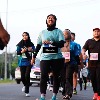 Runner Photo 4891011