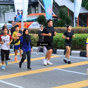 Runner Photo 4891138