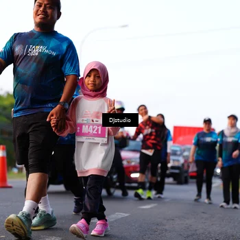 Runner Photo 4891210
