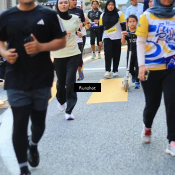 Runner Photo 4891211