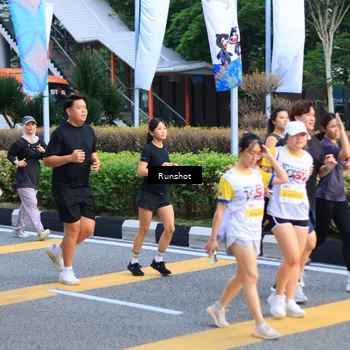 Runner Photo 4891306