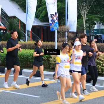 Runner Photo 4891436