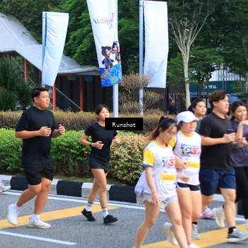 Runner Photo 4891554