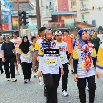 Runner Photo 4891872