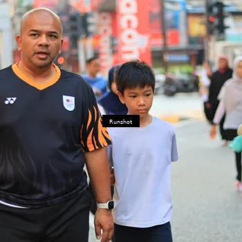 Runner Photo 4892068