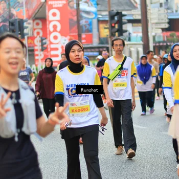 Runner Photo 4892244