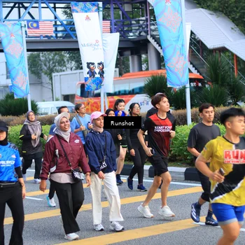 Runner Photo 4892304