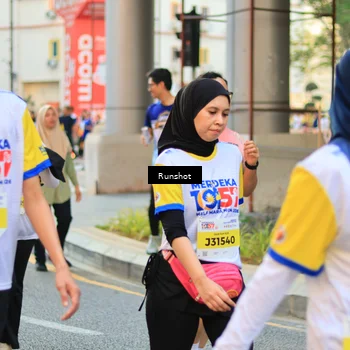 Runner Photo 4892335