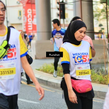 Runner Photo 4892344