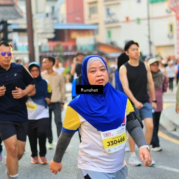 Runner Photo 4892359