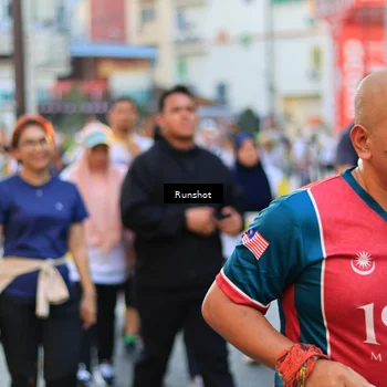 Runner Photo 4892483