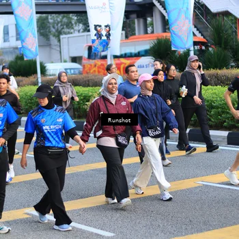 Runner Photo 4892597