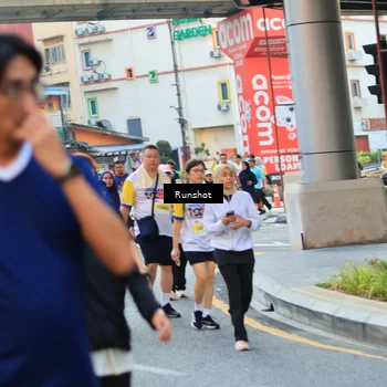 Runner Photo 4892856