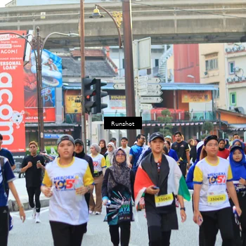 Runner Photo 4892865