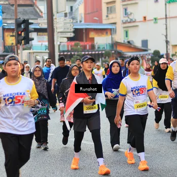 Runner Photo 4892870