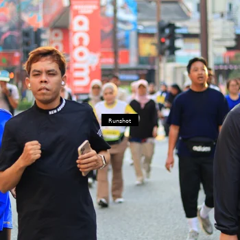 Runner Photo 4892901
