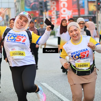 Runner Photo 4892975