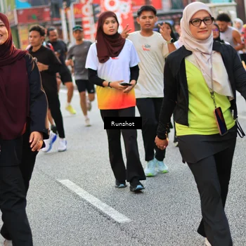 Runner Photo 4893018