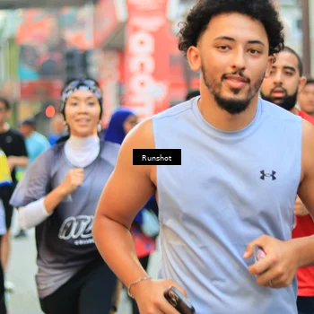 Runner Photo 4893055
