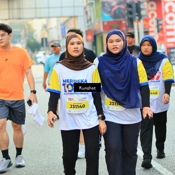 Runner Photo 4893087