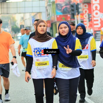 Runner Photo 4893089