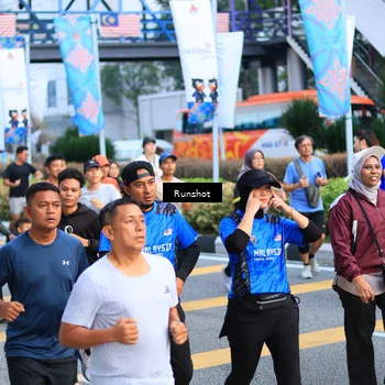 Runner Photo 4893125