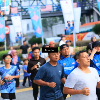 Runner Photo 4893167
