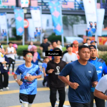 Runner Photo 4893207