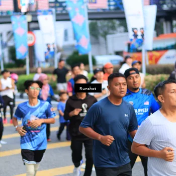 Runner Photo 4893210